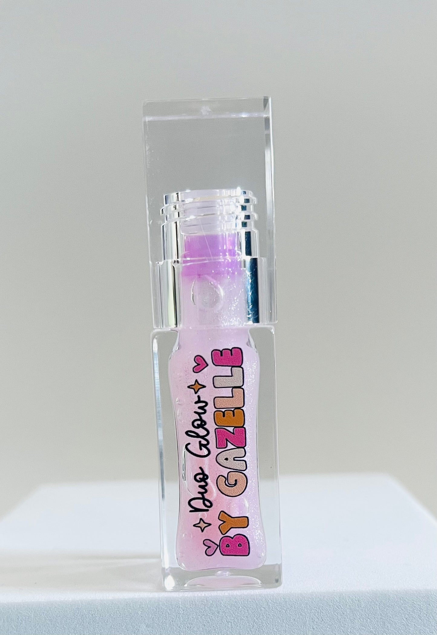đ¸ Melody Sakura Pink Glow (color changing lip oil)