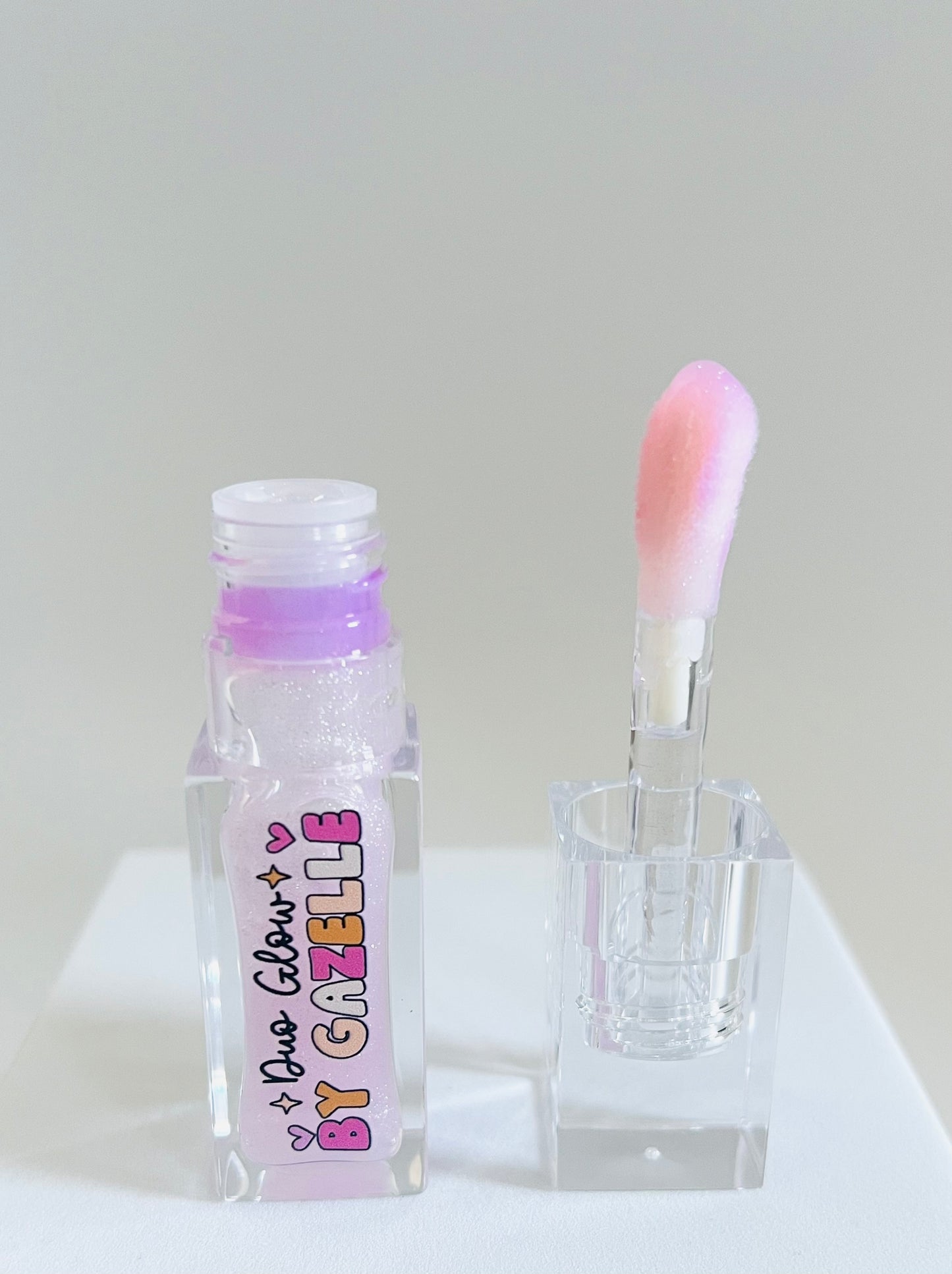 🌸 Melody Sakura Pink Glow (color changing lip oil)